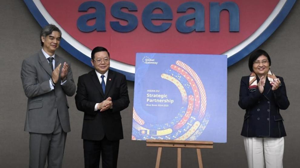 ASEAN-EU Blue Book 2024-2025 Presentation